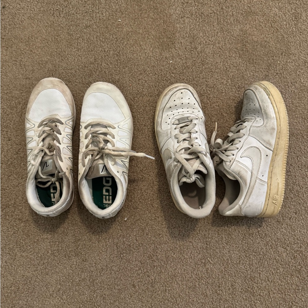 Shoes - Picture 2 of 3